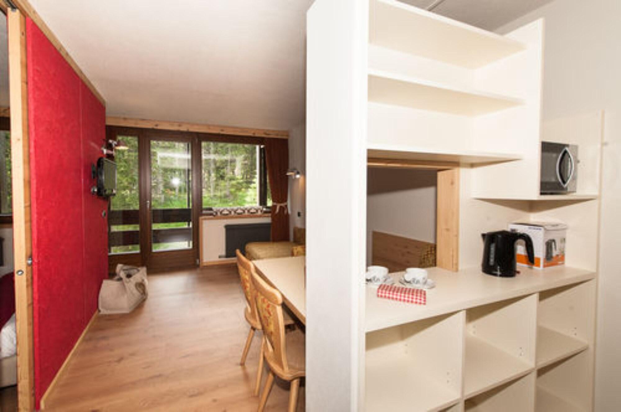 Ambiez Residencehotel 3* Madonna