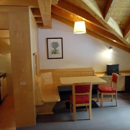 Ambiez Residencehotel Madonna di Campiglio Exterior photo