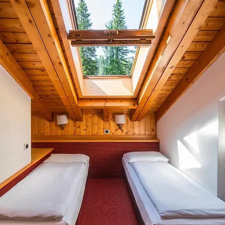 Ambiez Residencehotel Madonna di Campiglio Exterior photo