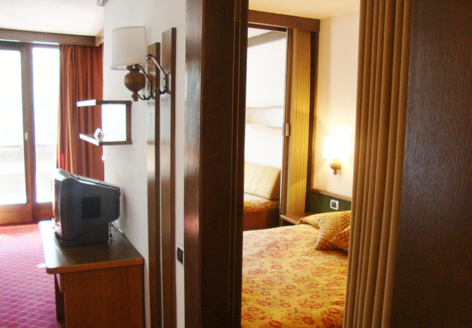 Ambiez Residencehotel Aparthotel 3*