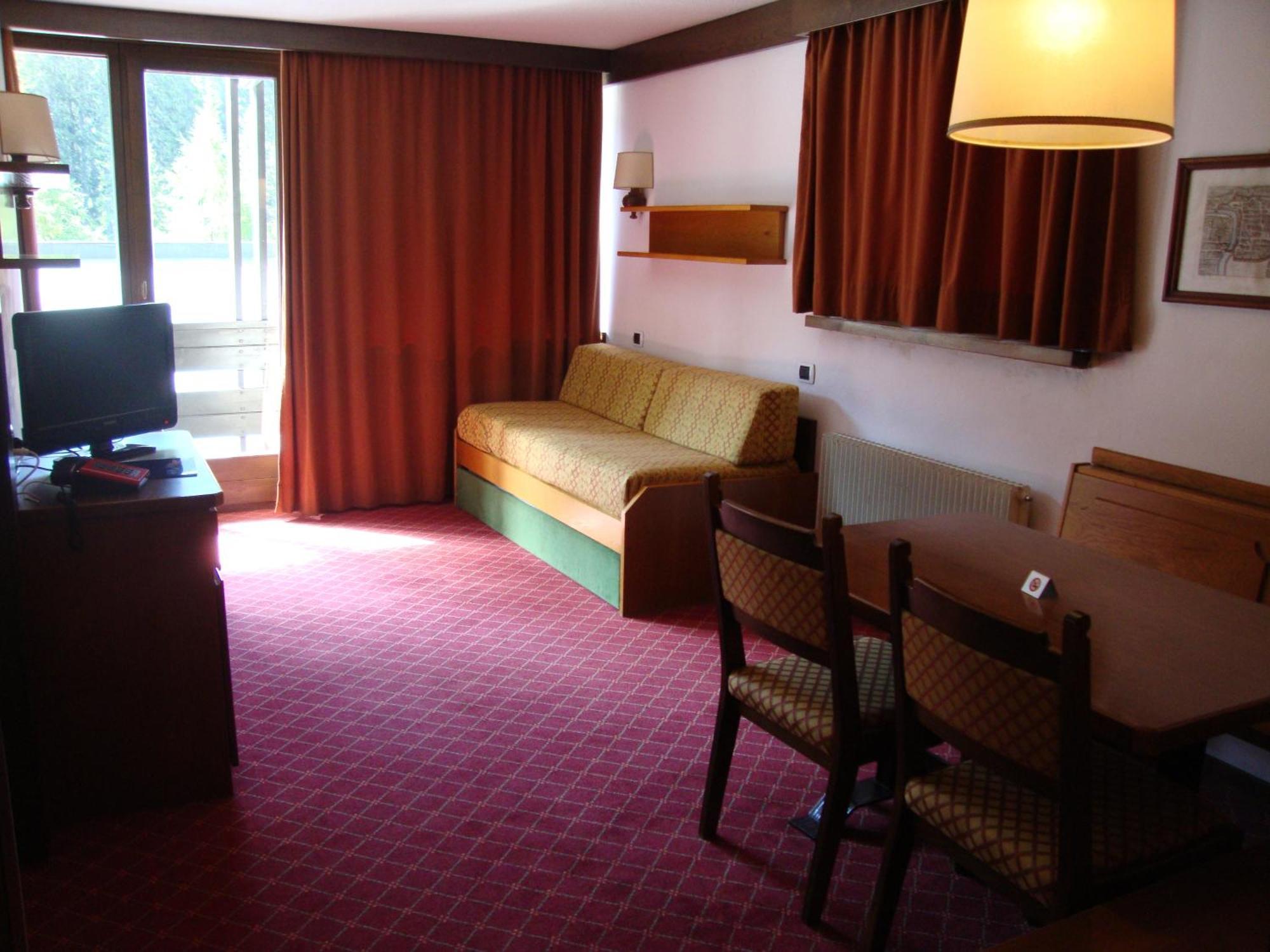 Aparthotel Ambiez Residencehotel 3*